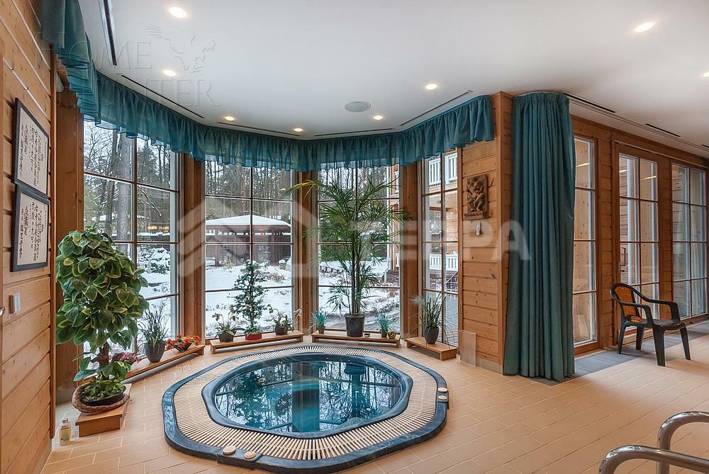 2-этажный коттедж 1 300 м² с отделкой