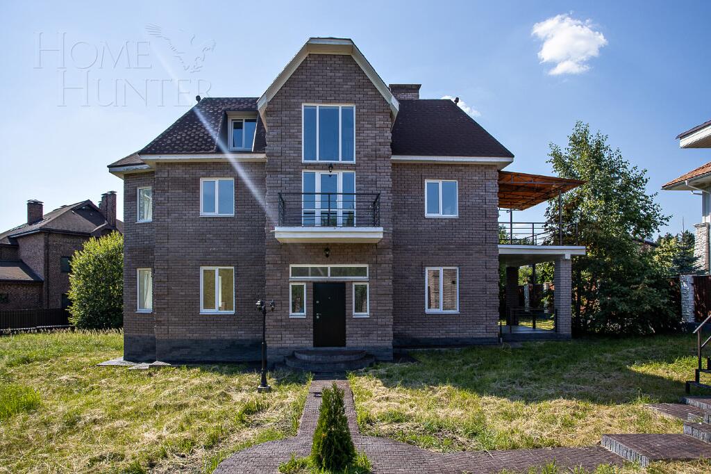 2-этажный коттедж 450 м² с отделкой