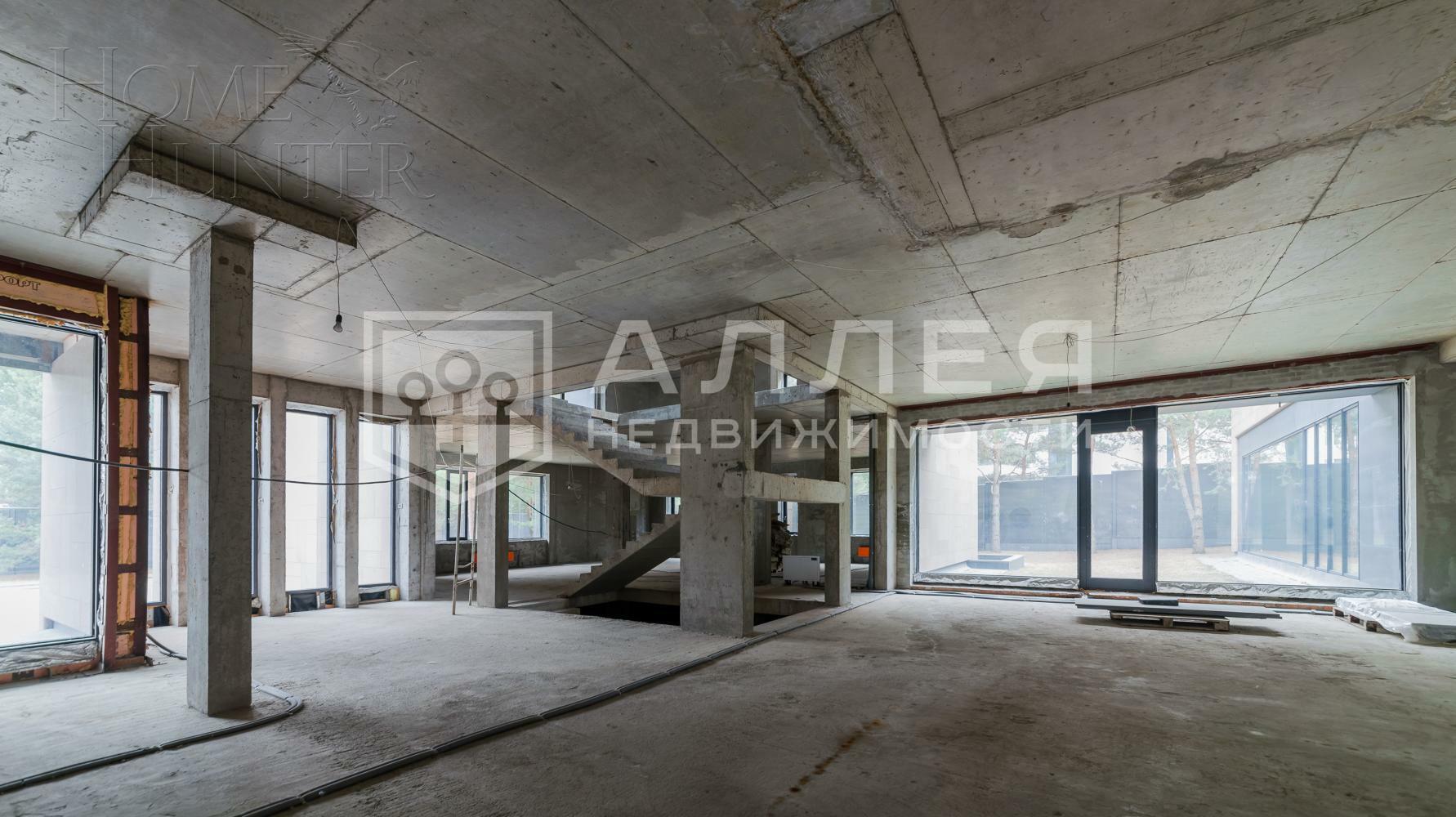 2-этажный коттедж 2 000 м² без отделки