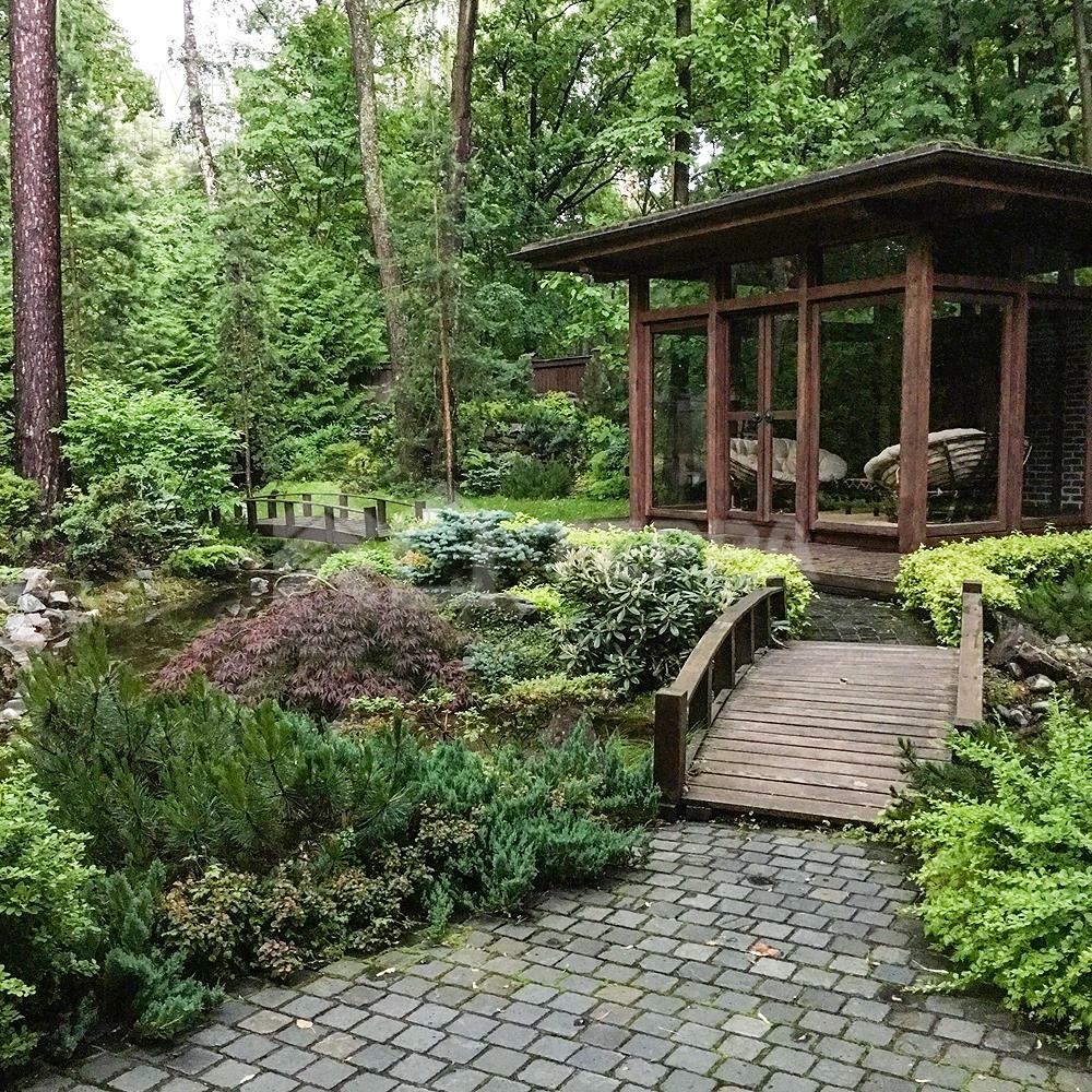 2-этажный коттедж 1 300 м² с отделкой