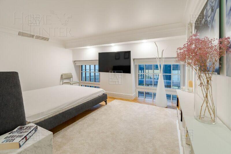 2-УРОВНЕВЫЙ ПЕНТХАУС С ОТДЕЛКОЙ 305 М² НА 2 ЭТАЖЕ