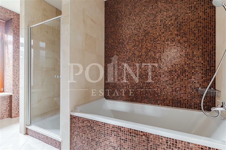 2-этажный коттедж 402.8 м² с отделкой