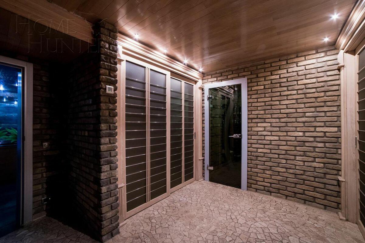 6-этажный коттедж 1 200 м² с отделкой