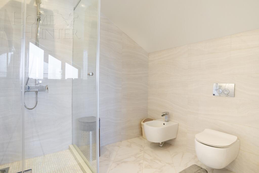 2-этажный коттедж 380 м² с отделкой