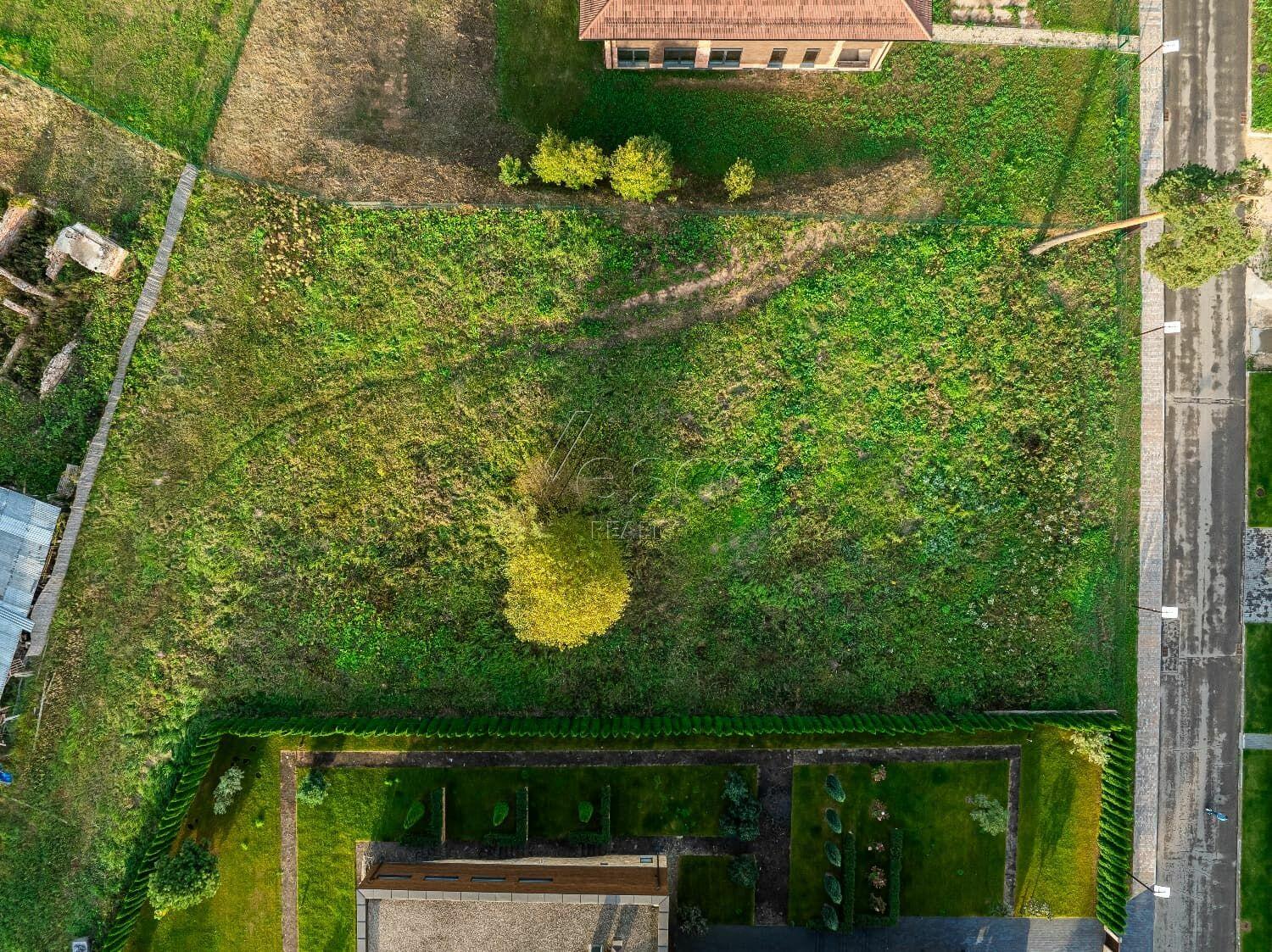 Участок 23 сот. в охраняемом поселке