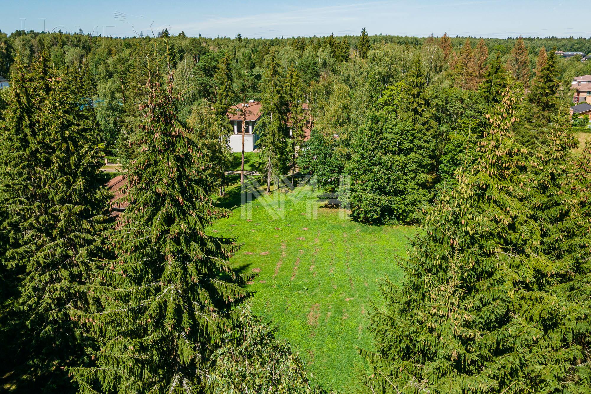 2-этажный коттедж 1 638 м² без отделки