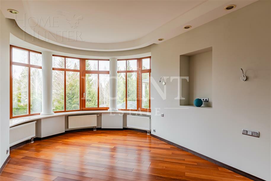 2-этажный коттедж 402.8 м² с отделкой