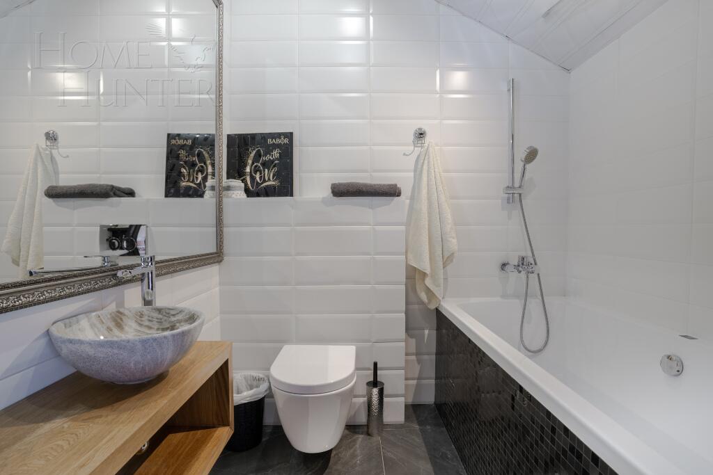 2-этажный коттедж 380 м² с отделкой