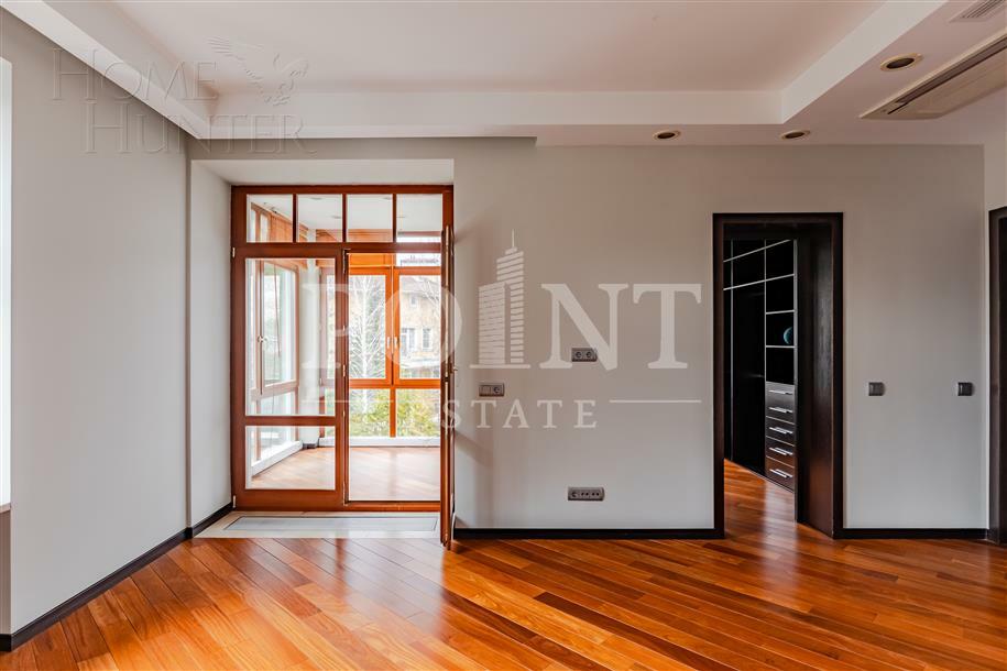 2-этажный коттедж 402.8 м² с отделкой