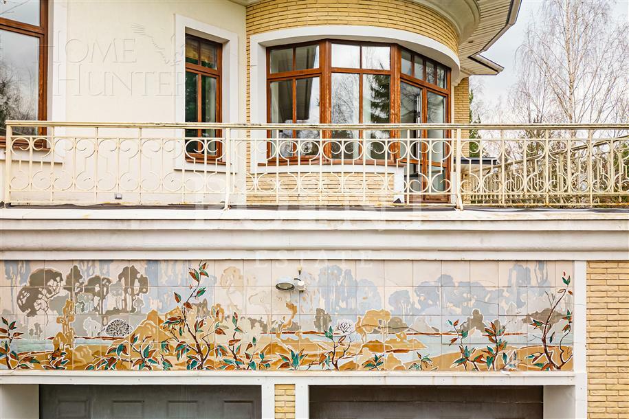 2-этажный коттедж 402.8 м² с отделкой