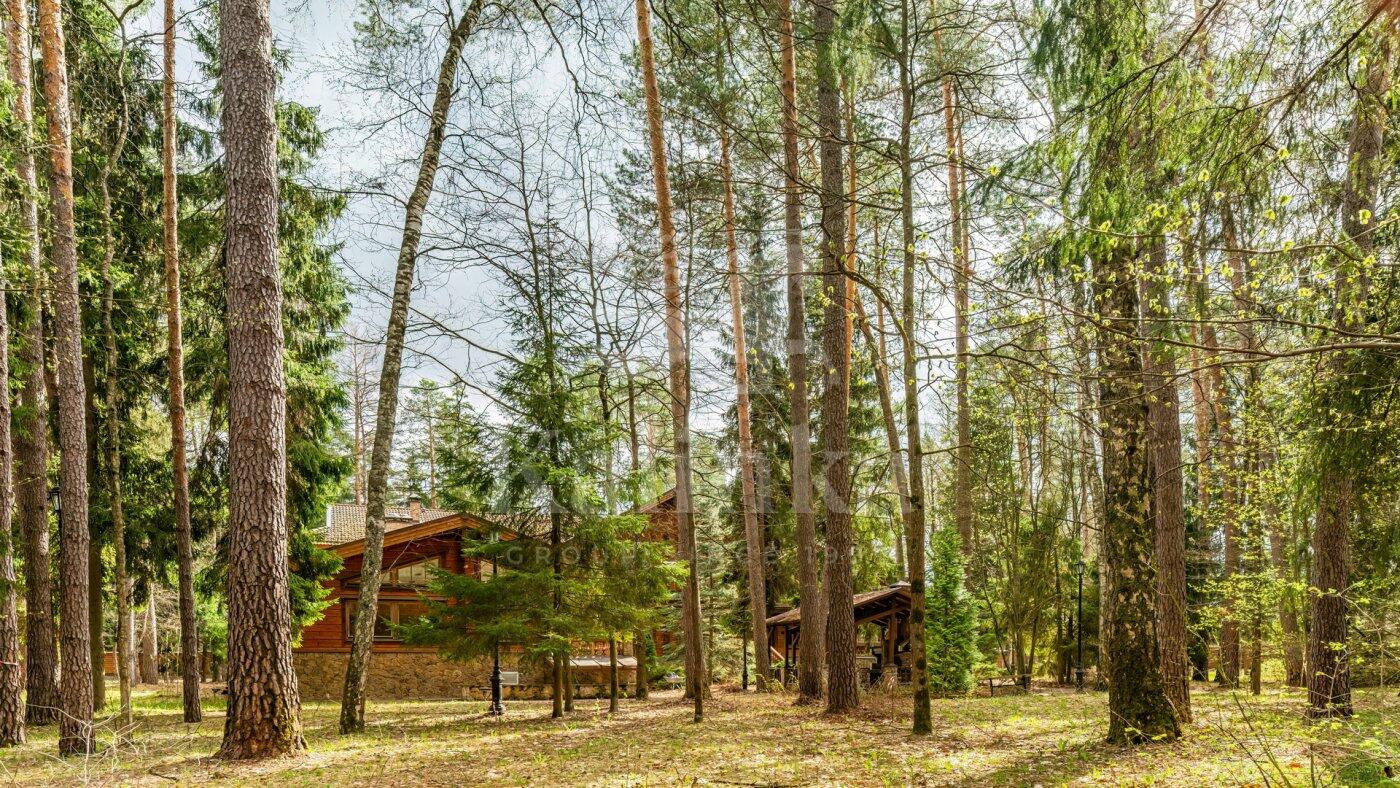 2-этажный коттедж 1 175.7 м² с отделкой