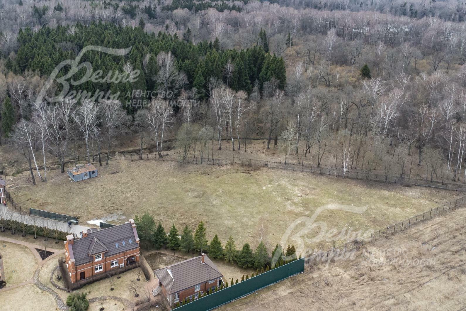 Участок 122 сот. в охраняемом поселке