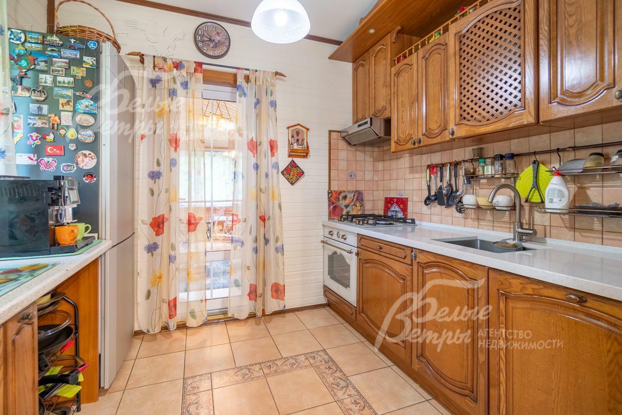 2-этажный коттедж 520 м² с отделкой