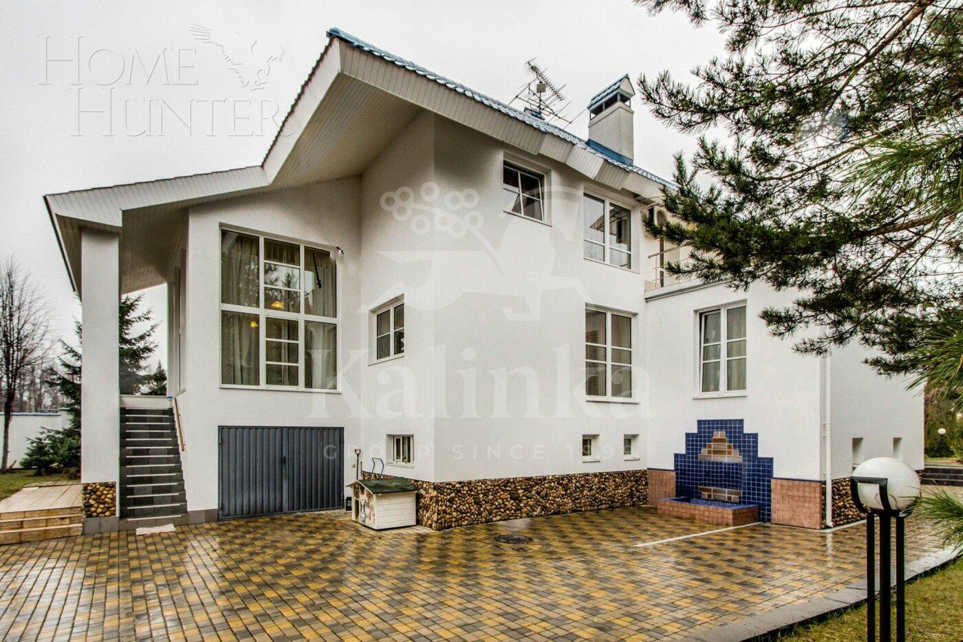 2-этажный коттедж 380 м² с отделкой