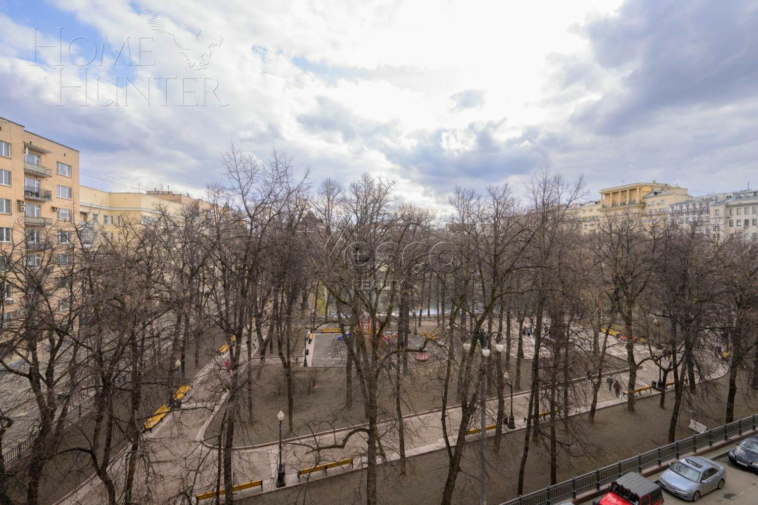 4-КОМН. КВАРТИРА С ОТДЕЛКОЙ 189 М² НА 4 ЭТАЖЕ