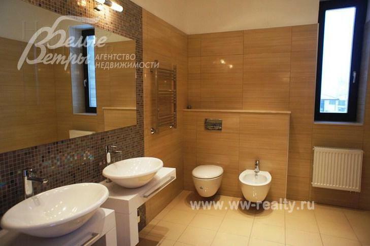 2-этажный коттедж 323 м² с отделкой