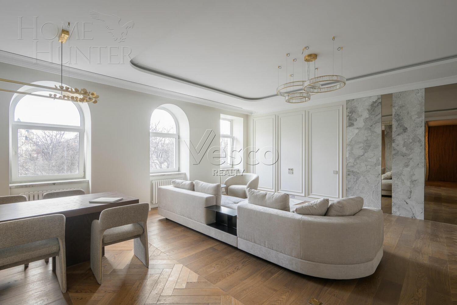 4-КОМН. КВАРТИРА С ОТДЕЛКОЙ 189 М² НА 4 ЭТАЖЕ