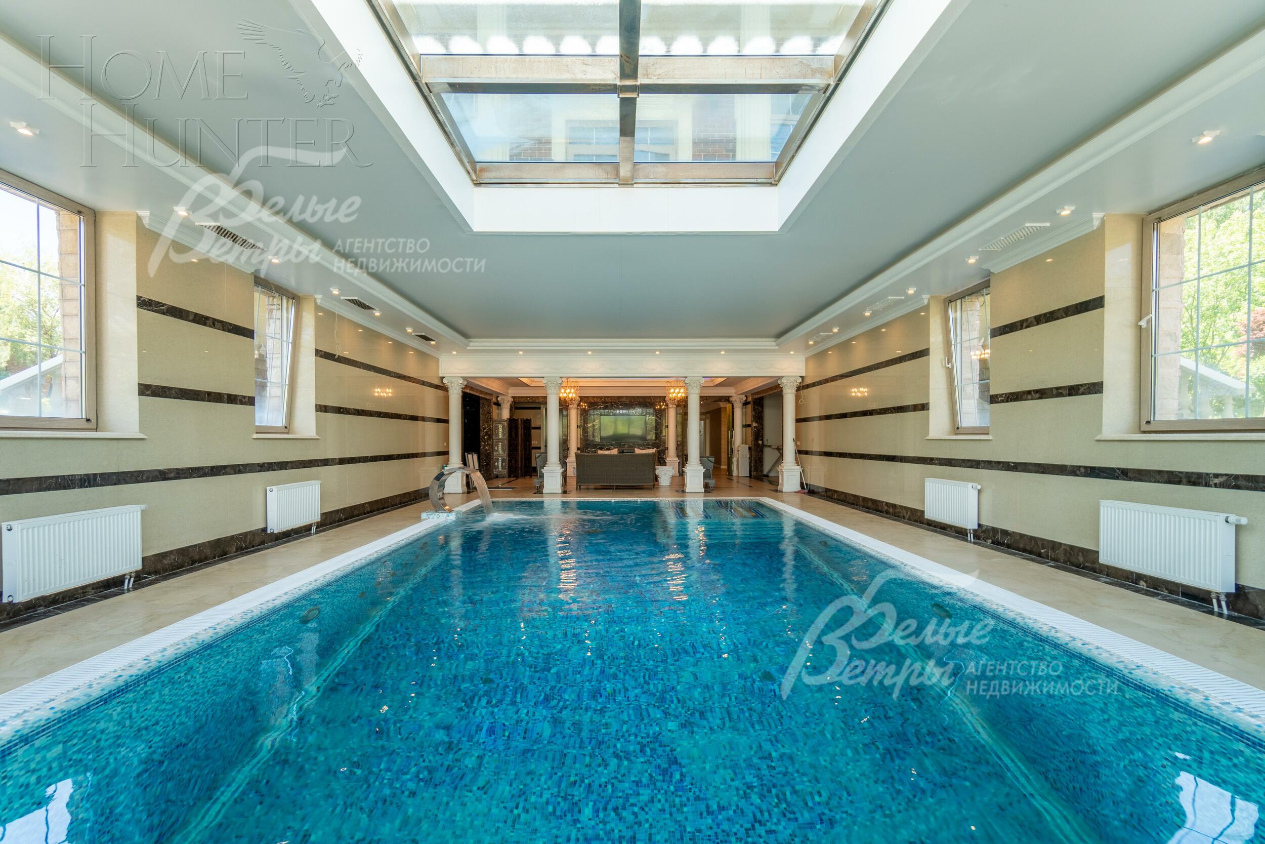 2-этажный коттедж 1 580 м² без отделки