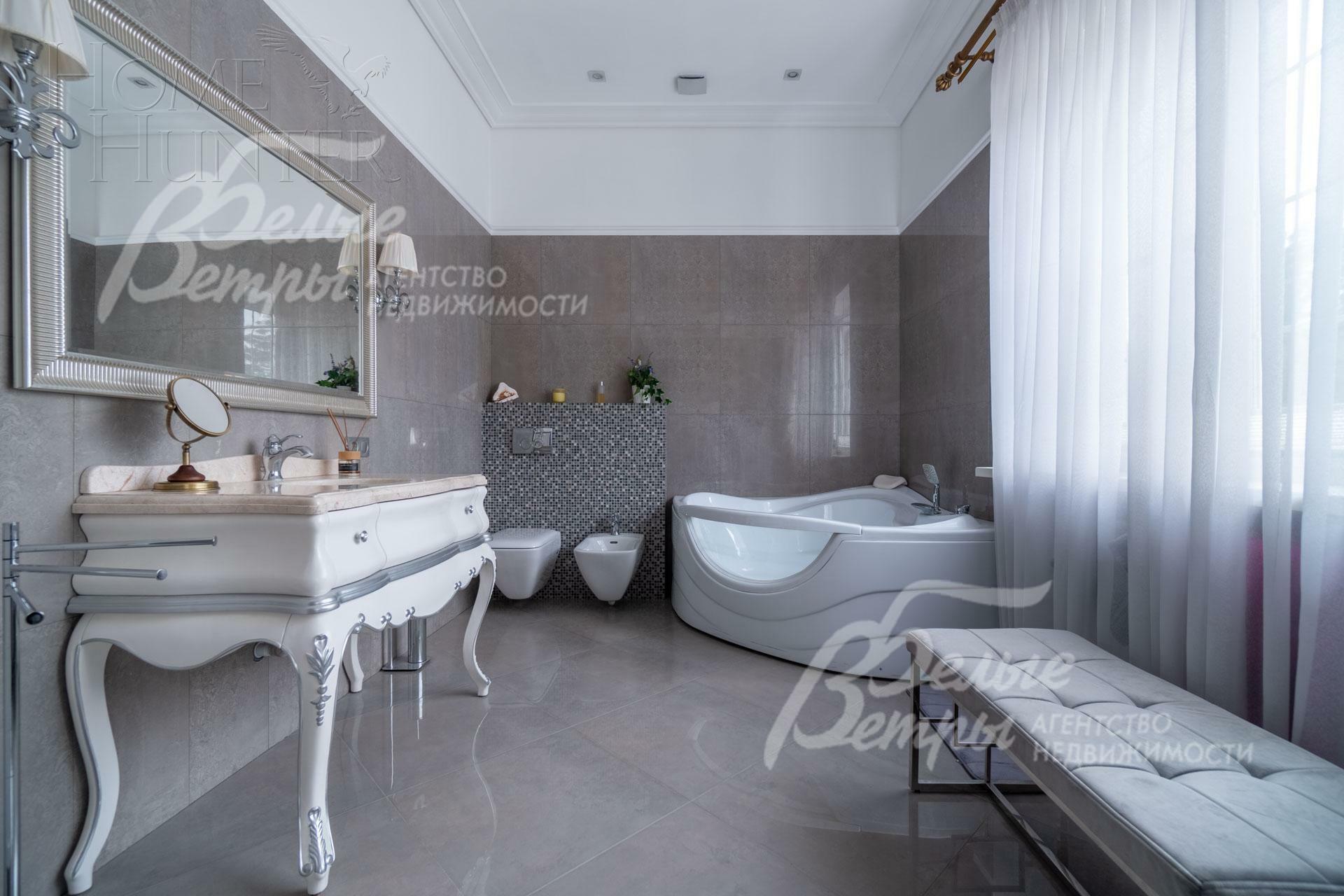 2-этажный коттедж 560 м² с отделкой