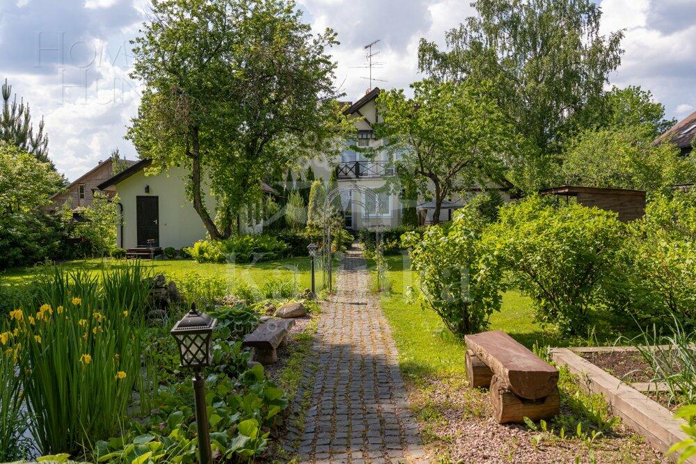 2-этажный коттедж 320 м² с отделкой