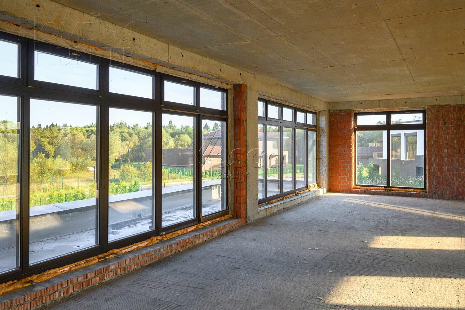 2-этажный коттедж 750 м² без отделки