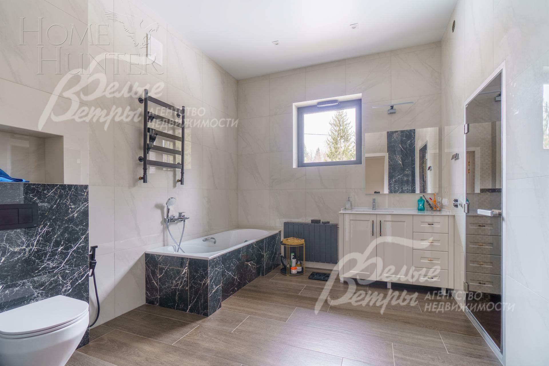 1-этажный коттедж 300 м² с отделкой