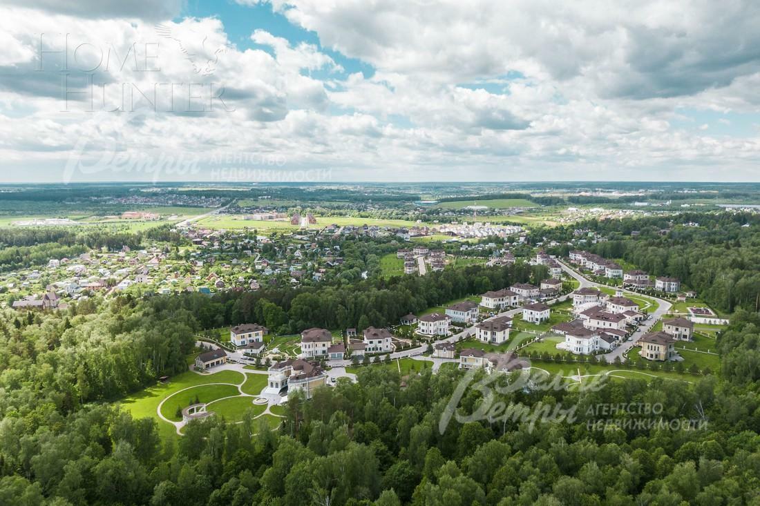 3-этажный коттедж 1 319 м² без отделки