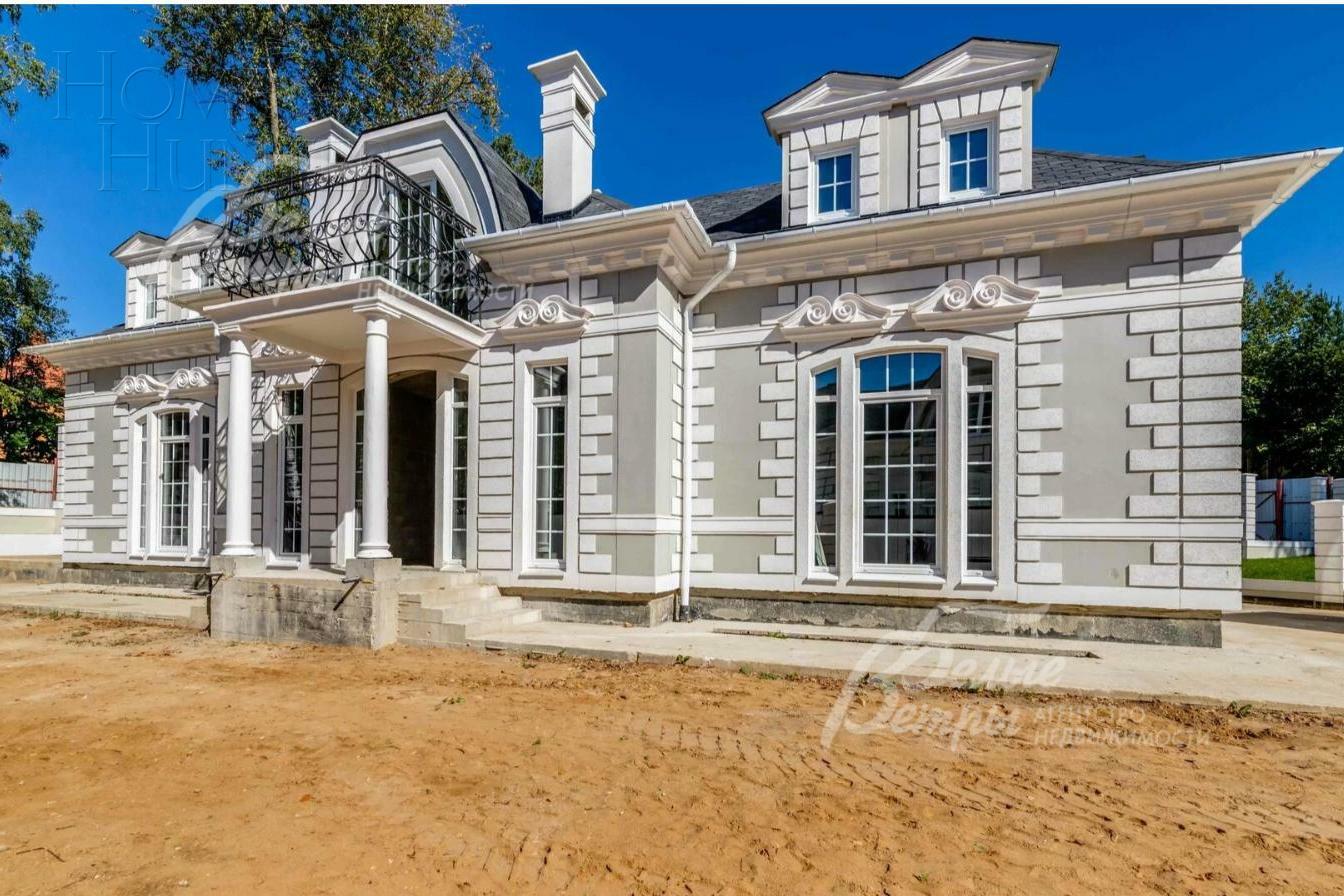 2-этажный коттедж 260 м² без отделки