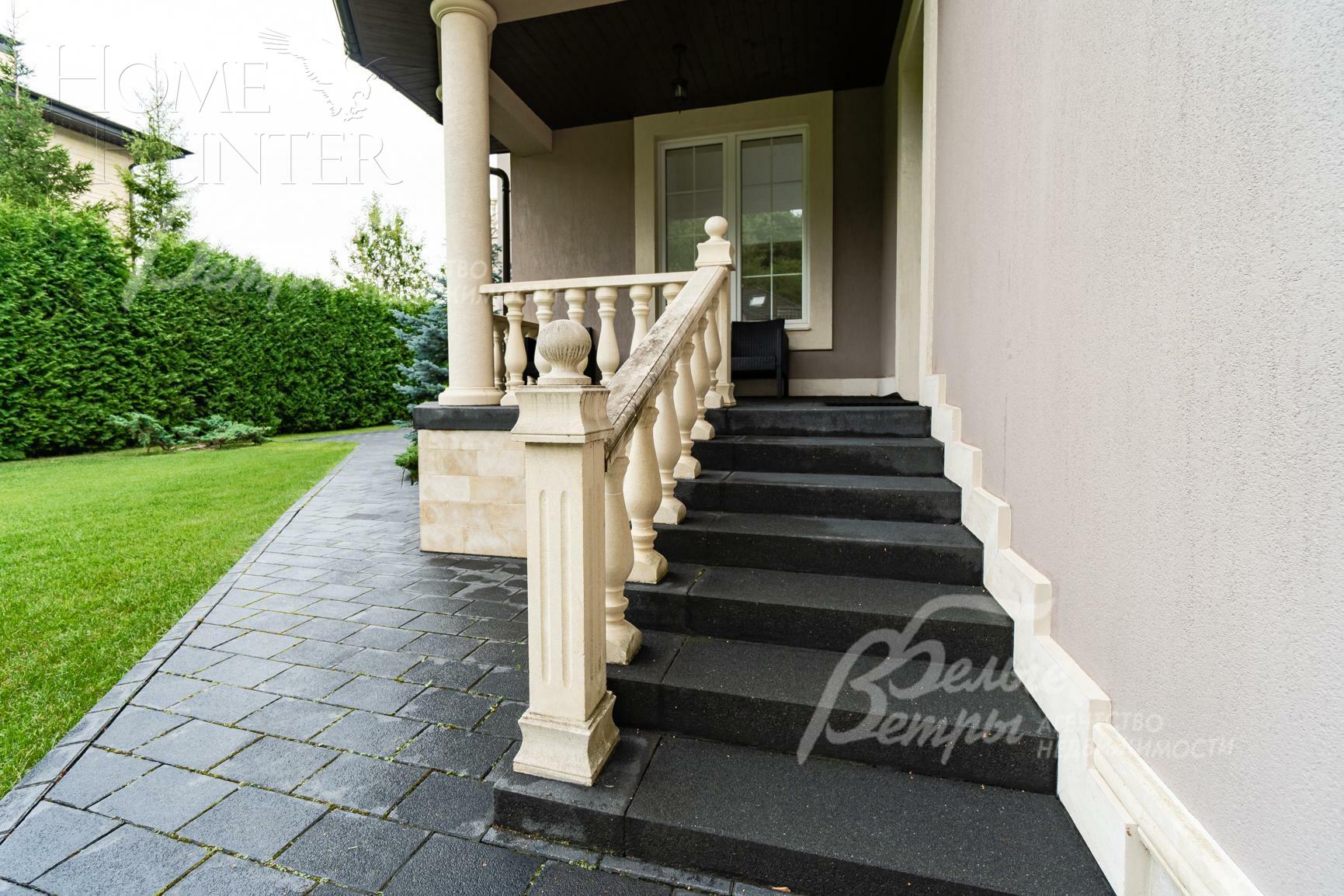 3-этажный коттедж 1 162 м² с отделкой