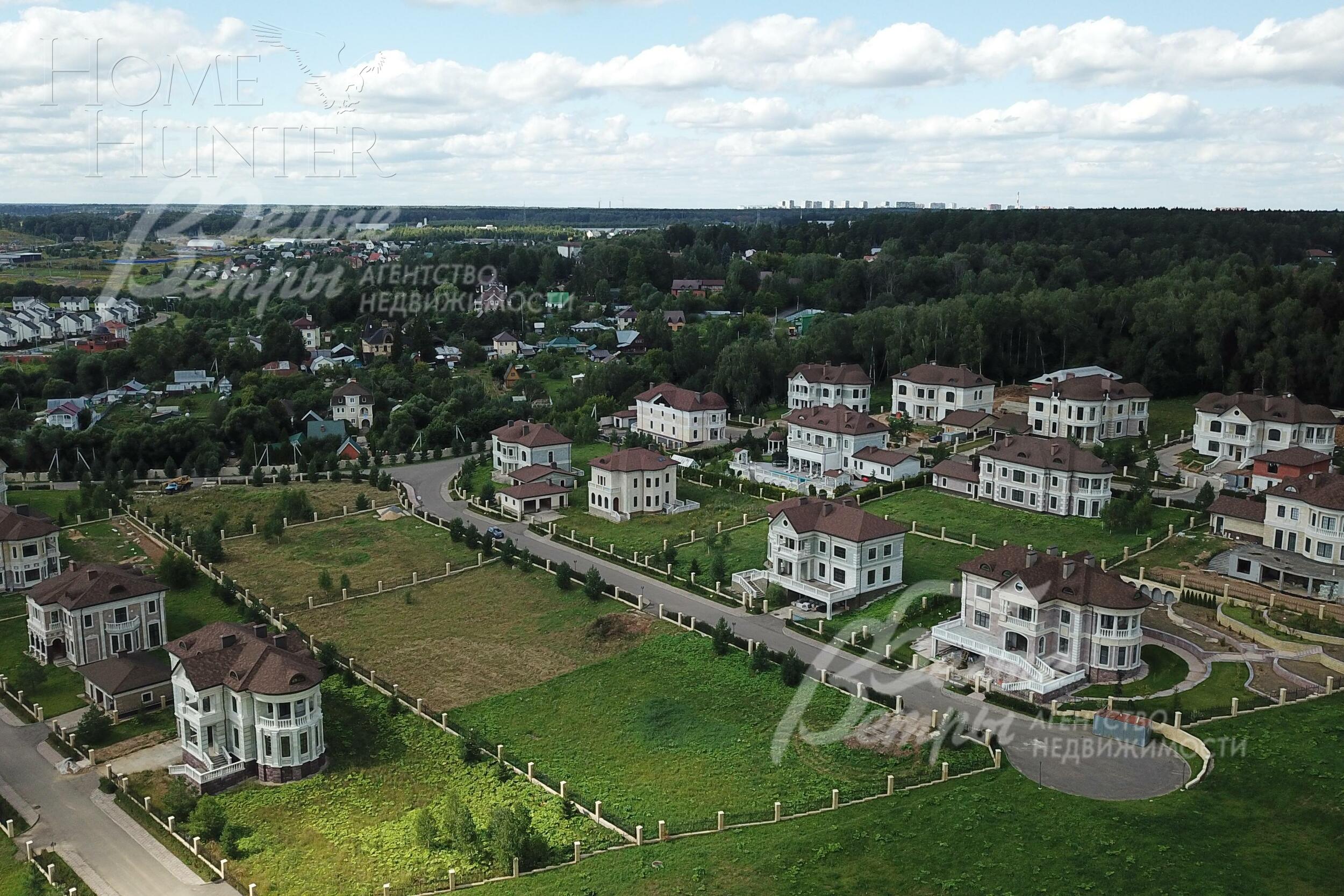 2-этажный коттедж 740.8 м² без отделки