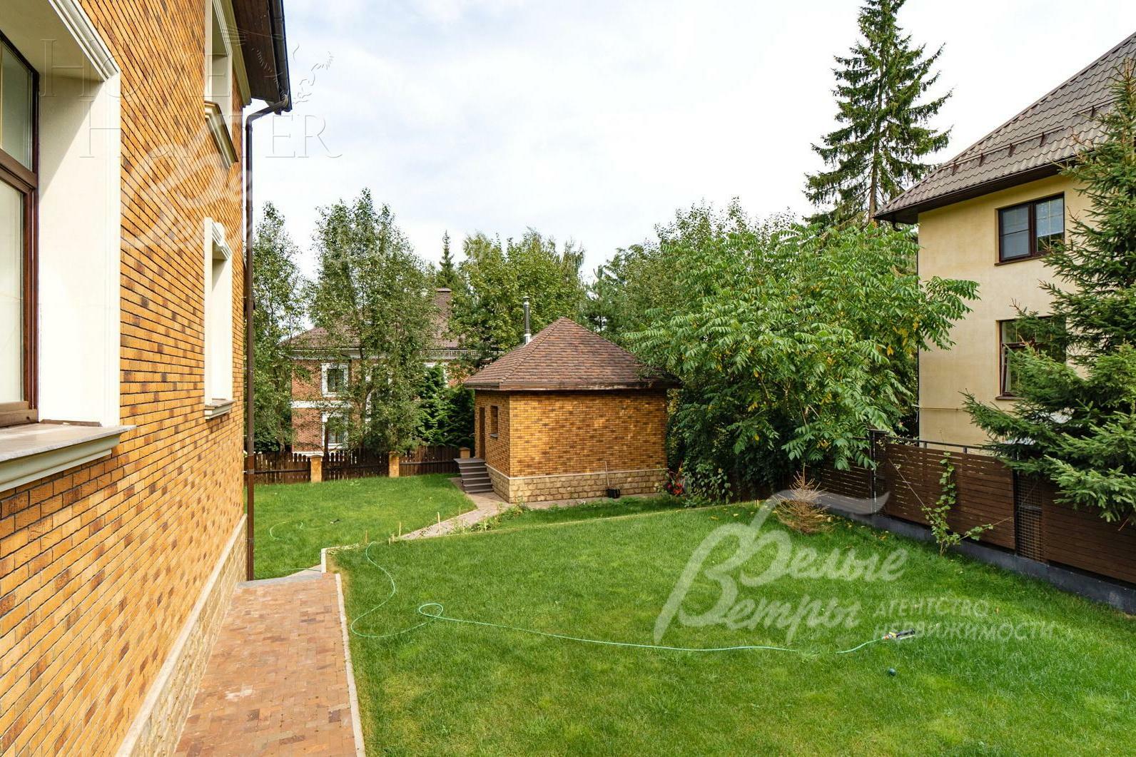 2-этажный коттедж 530 м² с отделкой