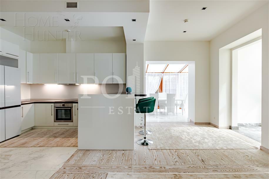 3-этажный таунхаус 335 м² с отделкой