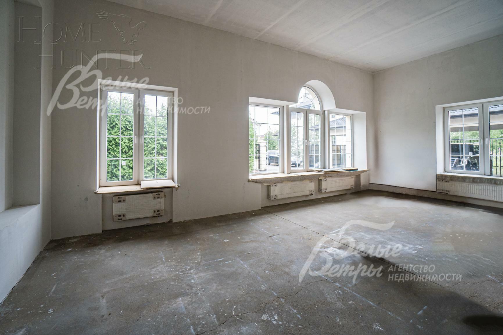 3-этажный коттедж 1 162 м² с отделкой