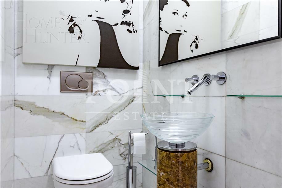 3-этажный таунхаус 335 м² с отделкой