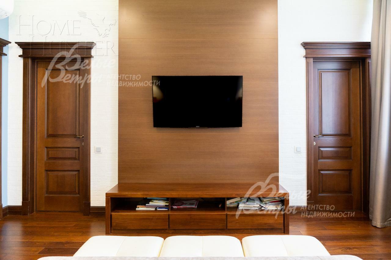 2-этажный коттедж 550 м² с отделкой