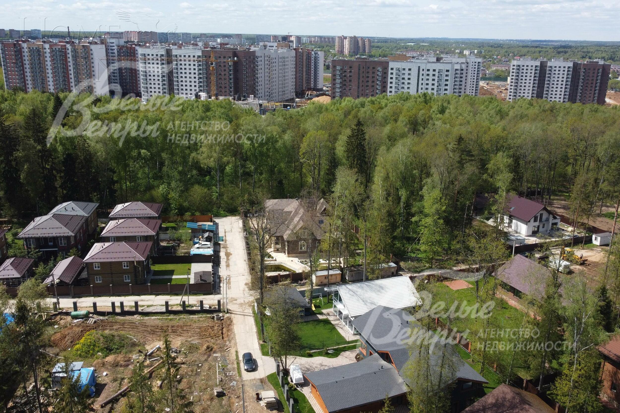 2-этажный коттедж 230 м² с отделкой