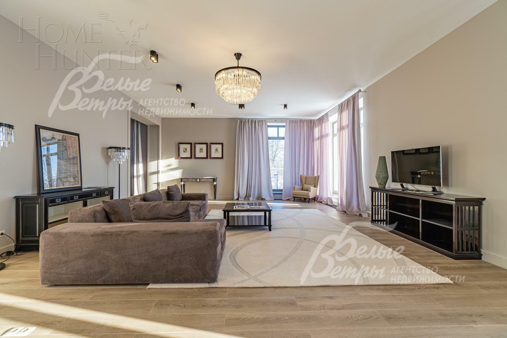 2-этажный коттедж 423 м² с отделкой