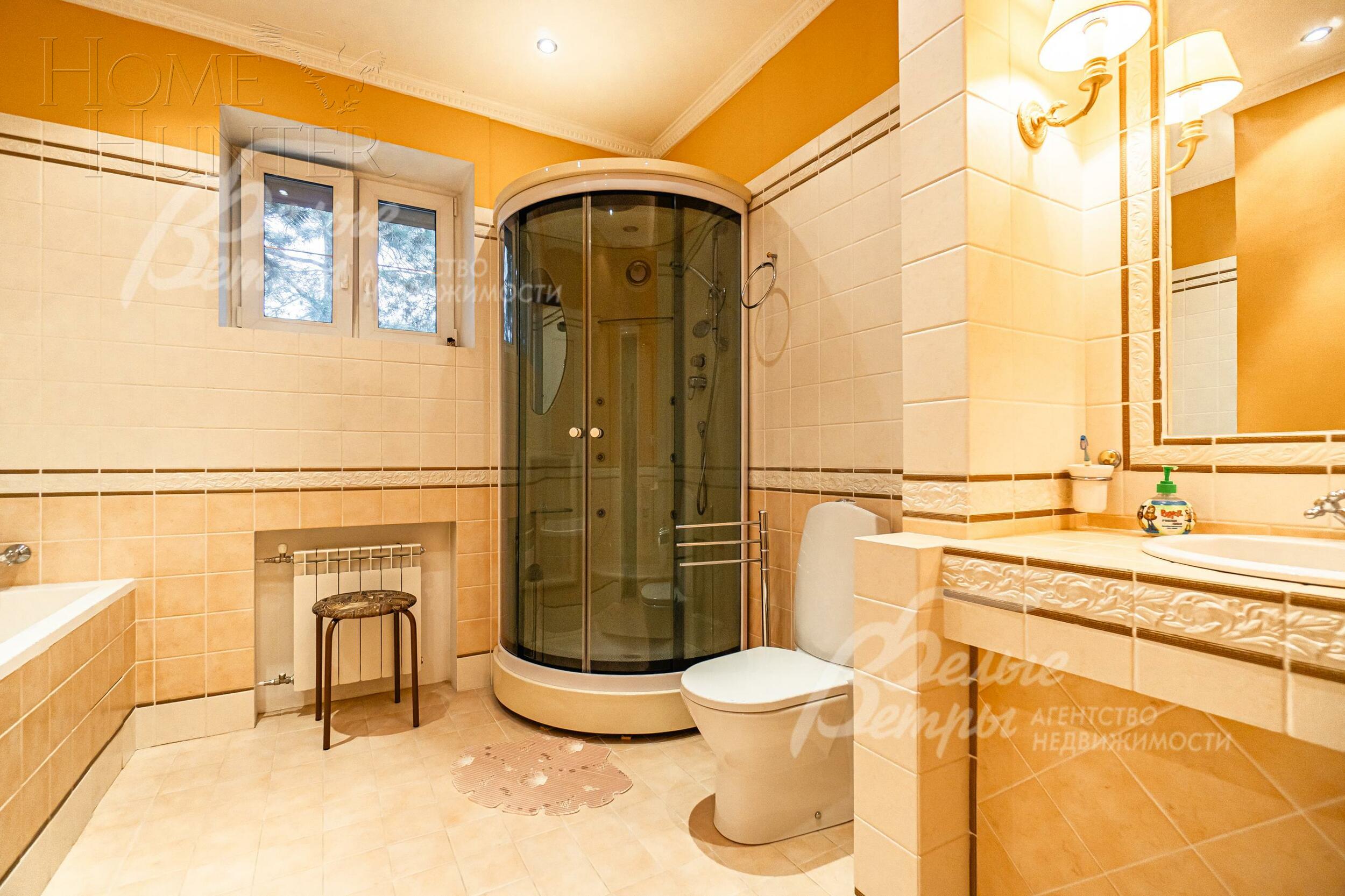 2-этажный коттедж 450 м² с отделкой