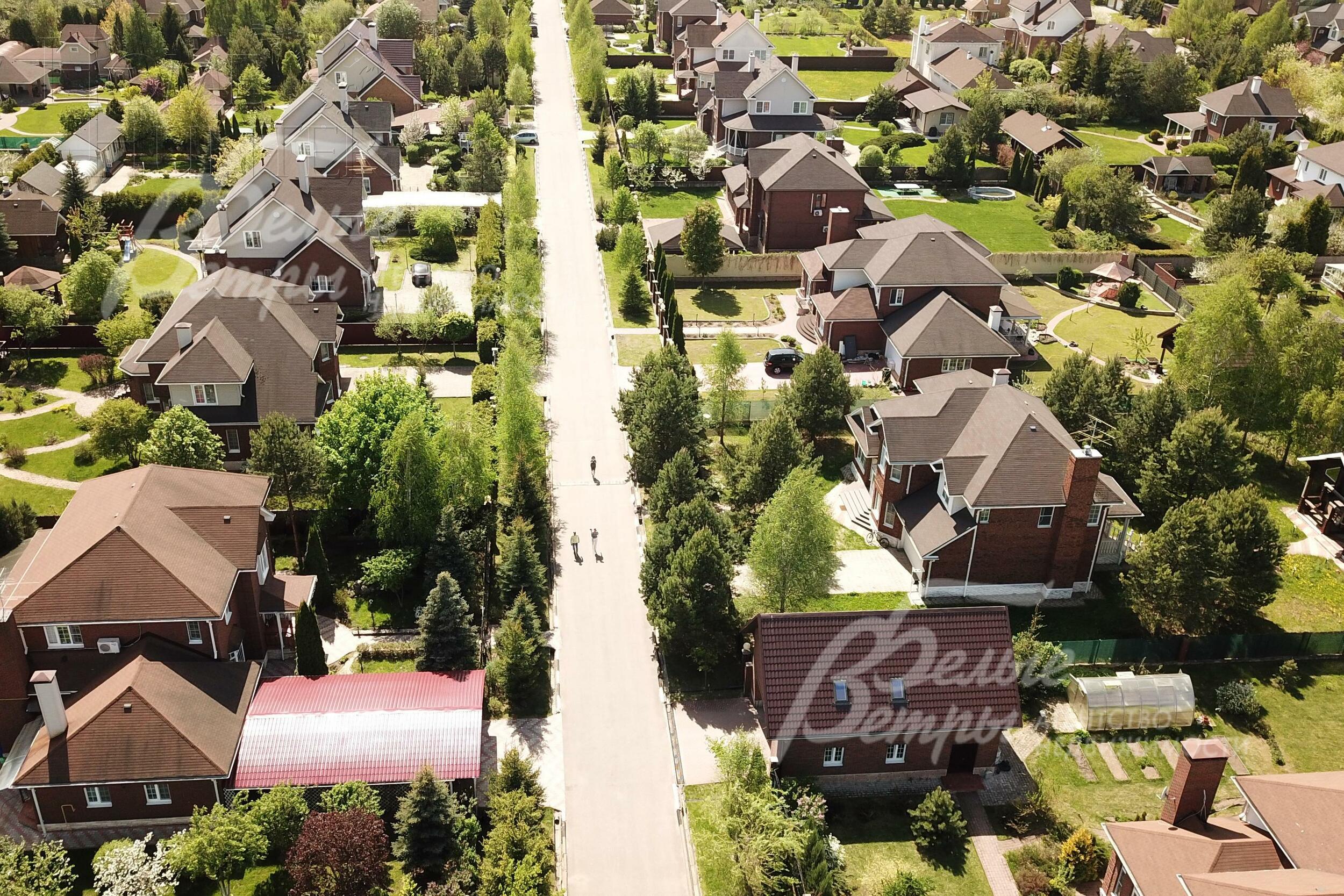 2-этажный коттедж 445 м² без отделки