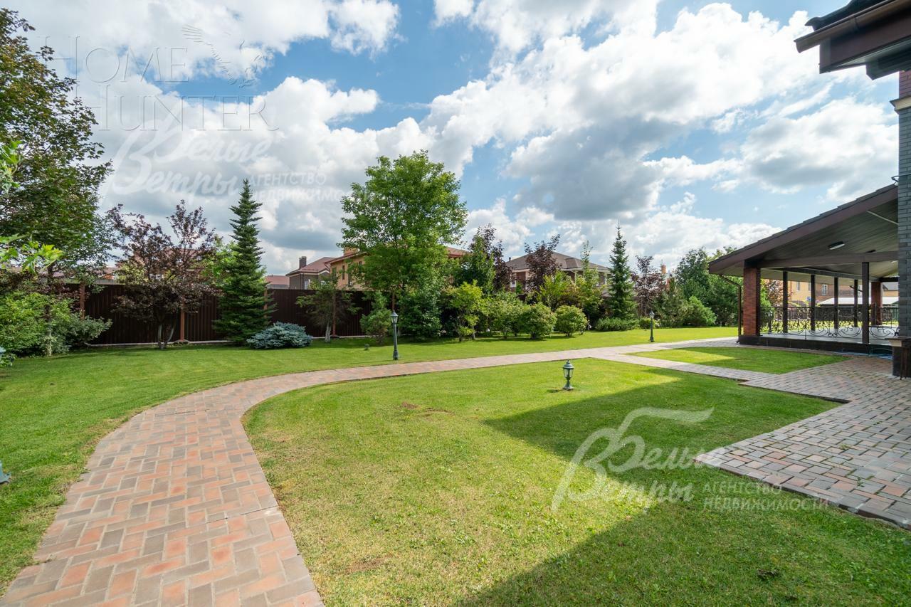 2-этажный коттедж 550 м² с отделкой