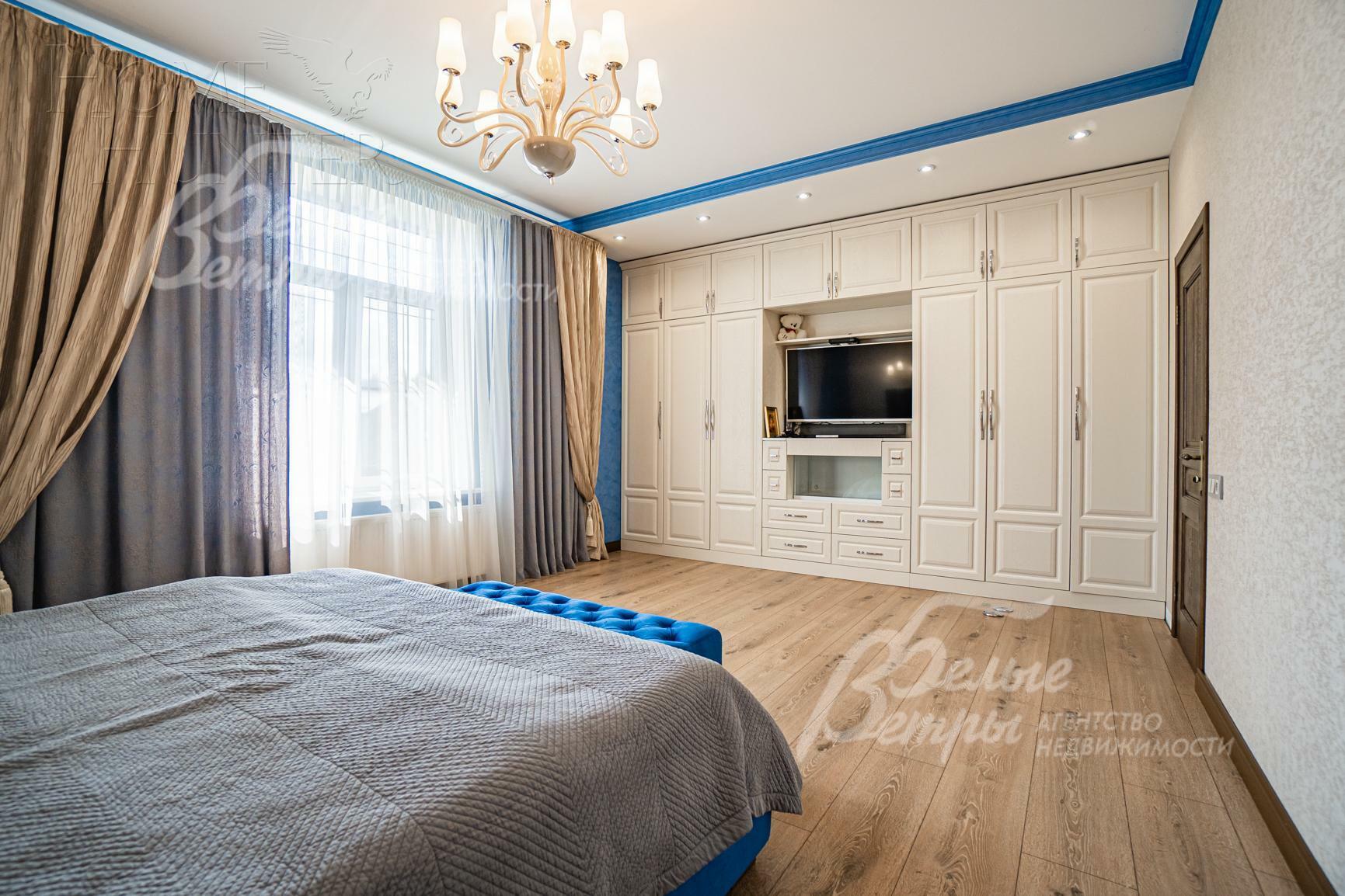 2-этажный коттедж 364 м² с отделкой