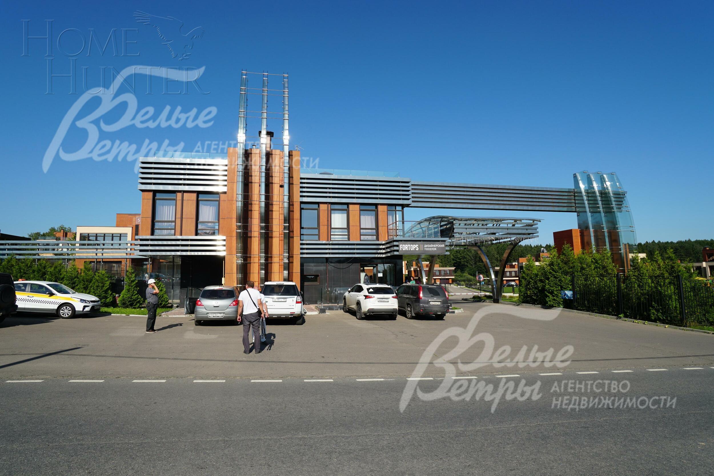 2-этажный коттедж 328 м² с отделкой