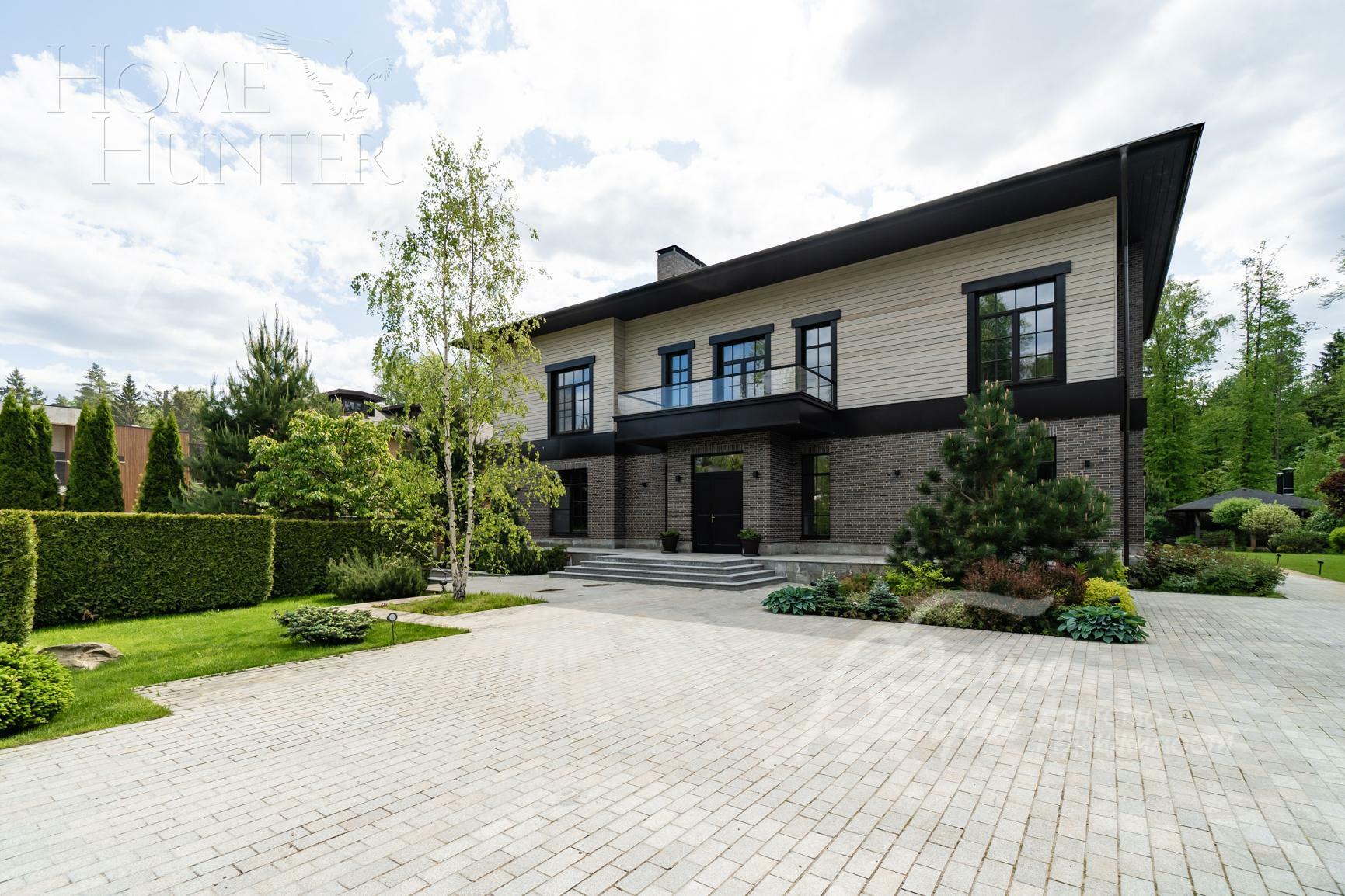 2-этажный коттедж 1 150 м² с отделкой