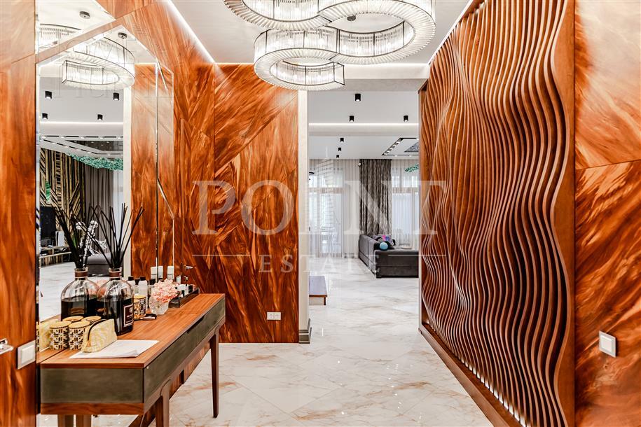 3-этажный таунхаус 410 м² с отделкой