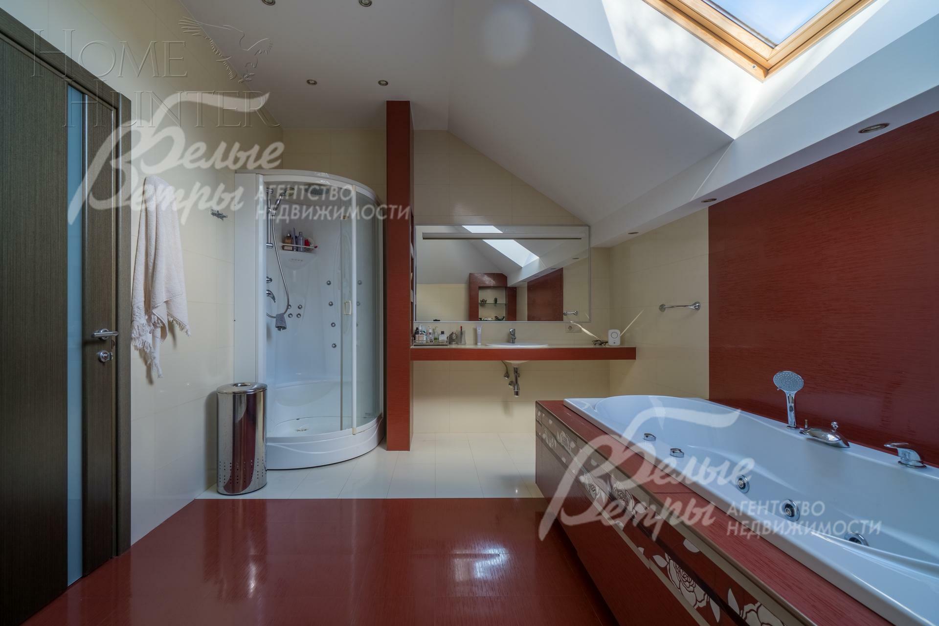 2-этажный коттедж 600 м² с отделкой