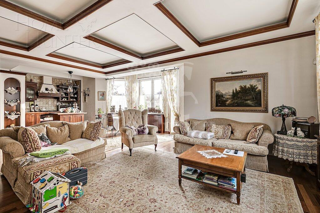 2-этажный коттедж 320 м² с отделкой