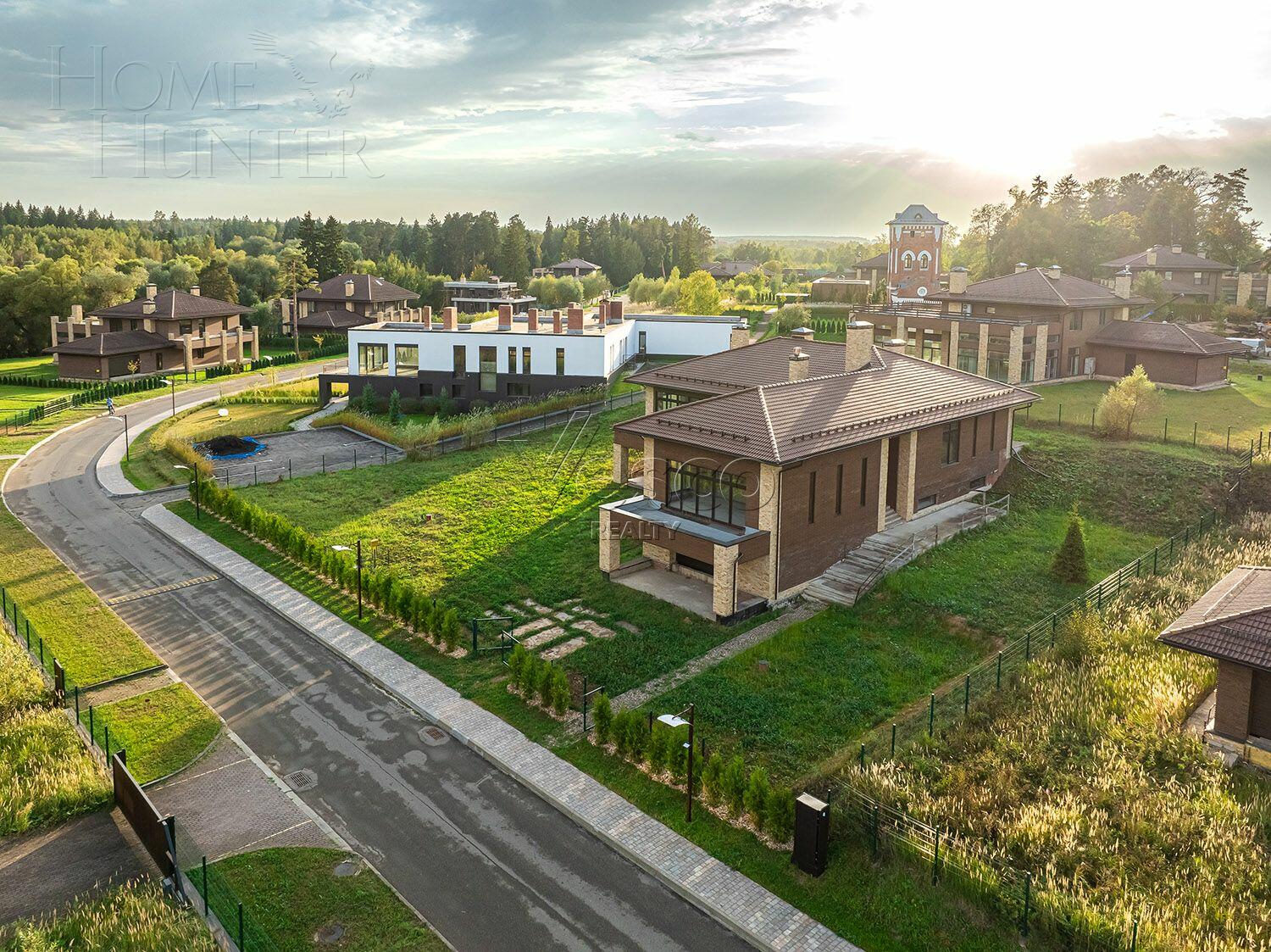 2-этажный коттедж 750 м² без отделки