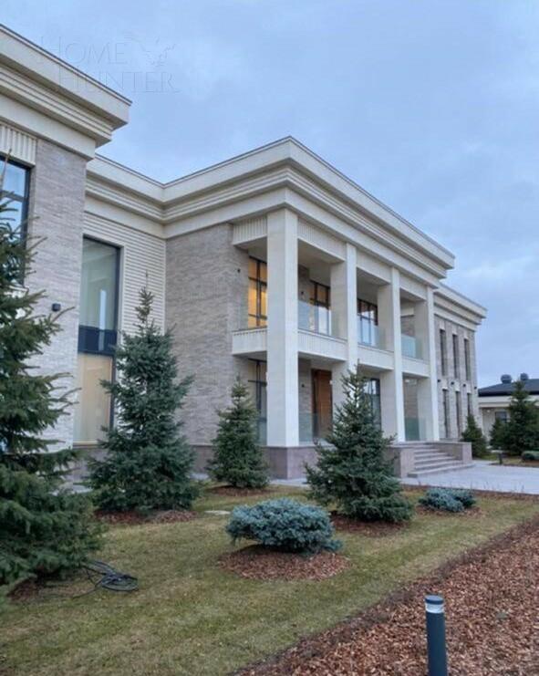 2-этажный коттедж 1 133 м² без отделки