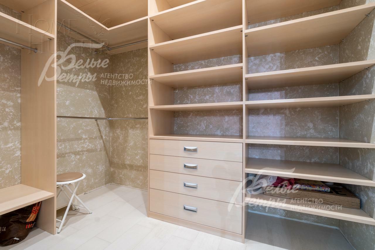 2-этажный коттедж 550 м² с отделкой