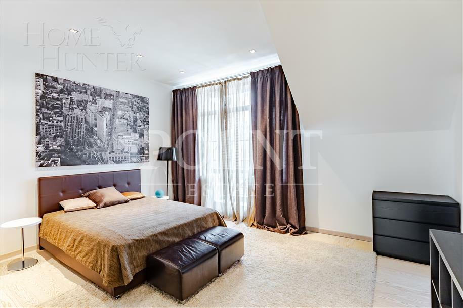 3-этажный таунхаус 335 м² с отделкой